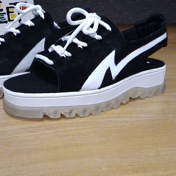 On Your Feet White Peep Toe Tennis Shoe - Picture 3 of 7